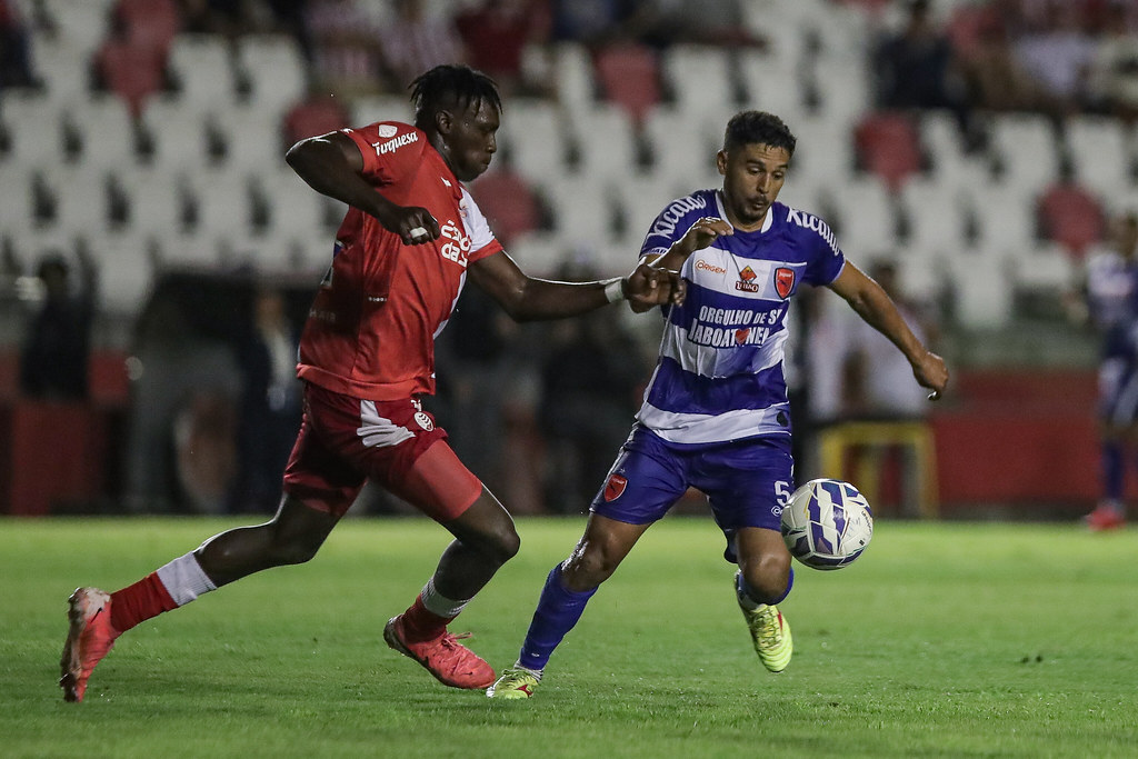 PERNAMBUCANO: Jaguar e Decisão encerram 3ª rodada pela primeira vitória 3 Jaguar derrota Náutico Pernambucano