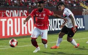 Torcedor com litro de leite pode ver Noroeste x Botafogo