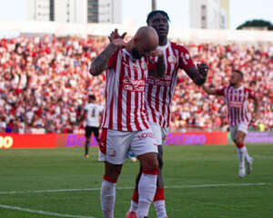 PERNAMBUCANO: Náutico vence Santa Cruz no primeiro clássico