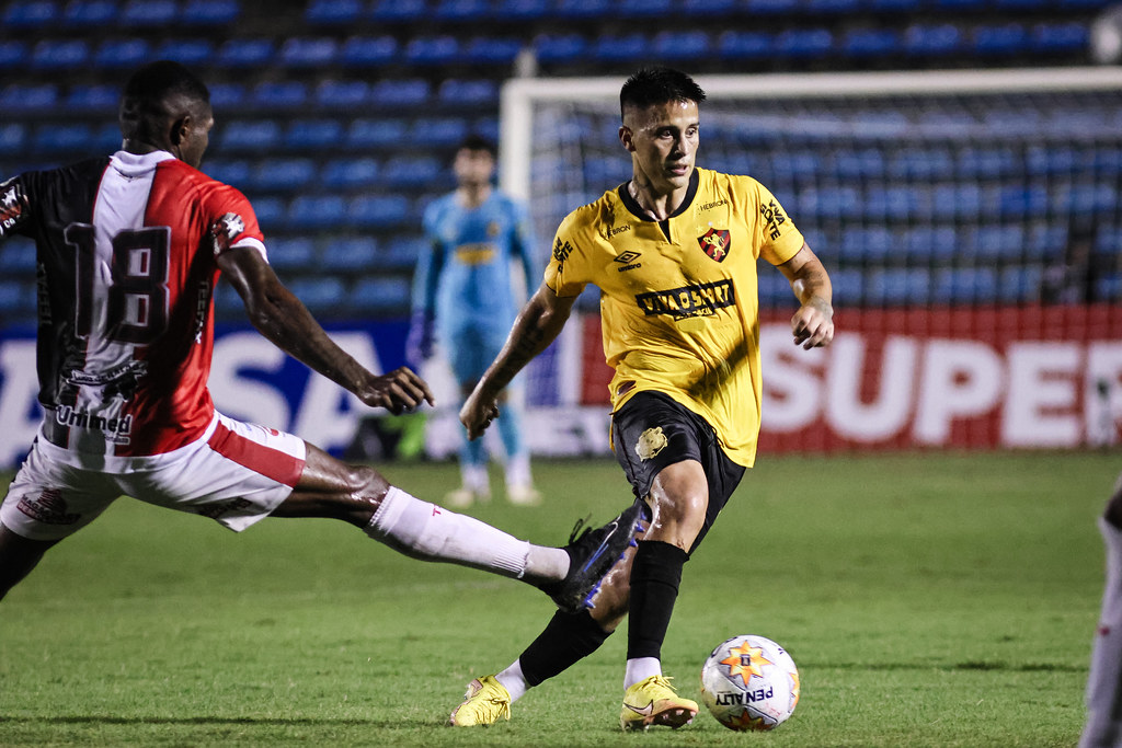 Ferroviário-CE 1 x 2 Sport-PE - Estreantes brilham e Leão vence na abertura da Copa do Nordeste 2 Sport Ferroviário Copa Nordeste