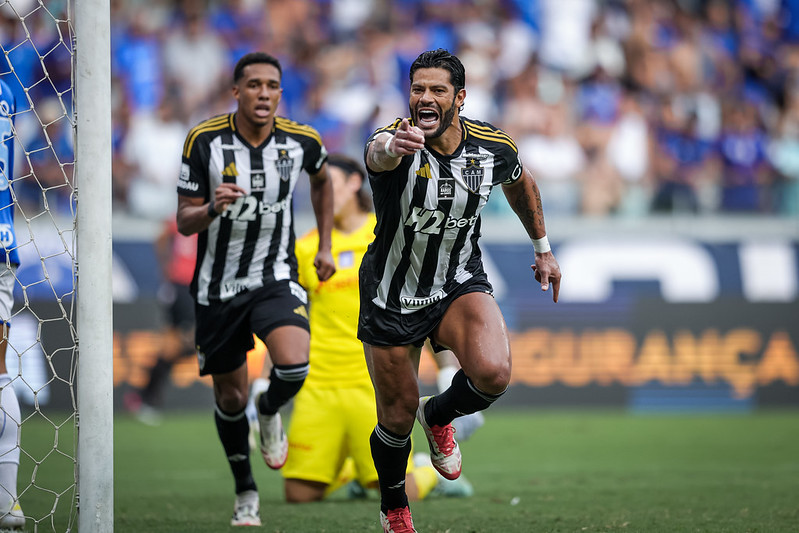 Atletico MG bate Cruzeiro e respira no Campeonato Mineiro 1