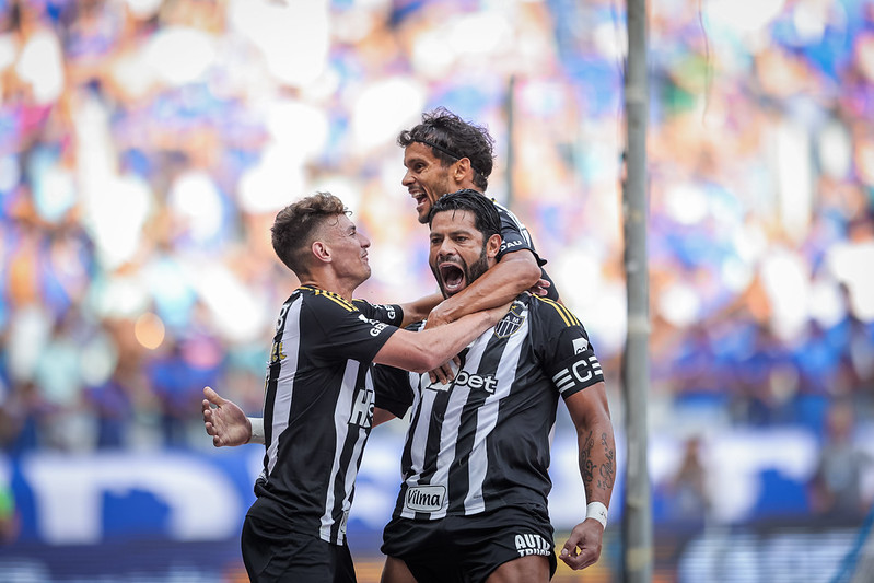 Atletico MG bate Cruzeiro e respira no Campeonato Mineiro 5