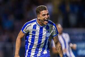 CATARINENSE: Criciúma é surpreendido em casa e Avaí avança