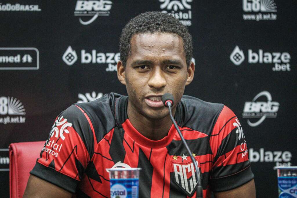 Mirassol encaminha contratação do volante Matheus Sales, ex-Palmeiras