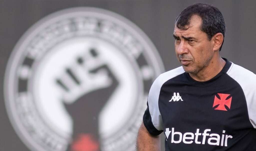 Carille desabafa sobre desempenho ofensivo do Vasco em empate