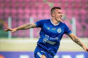 Santa Cruz negocia contratação do volante Fábio, do Confiança