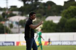 Técnico do Criciúma projeta duelo direto pela liderança do Catarinense: 'Complicado'