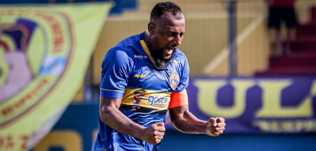 CARIOCA: Sampaio Corrêa vence o Madureira e entra no G-4