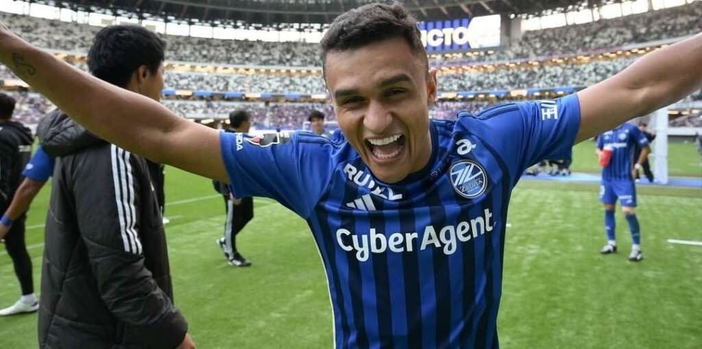 Erik, ex-Botafogo e Palmeiras, entra na mira do Vasco