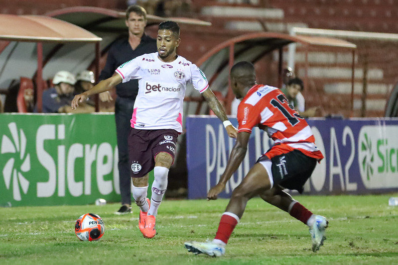 Linense 2 x 2 Ferroviária - Na raça, Locomotiva arranca empate em Lins 2 Ferroviaria e Linense empatam na Serie A2 6