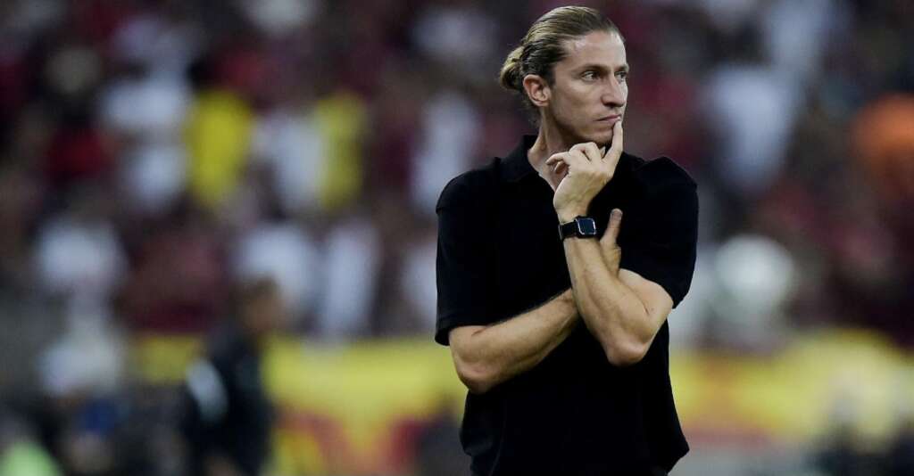 Filipe Luís elogia atuação do Flamengo contra o Vasco