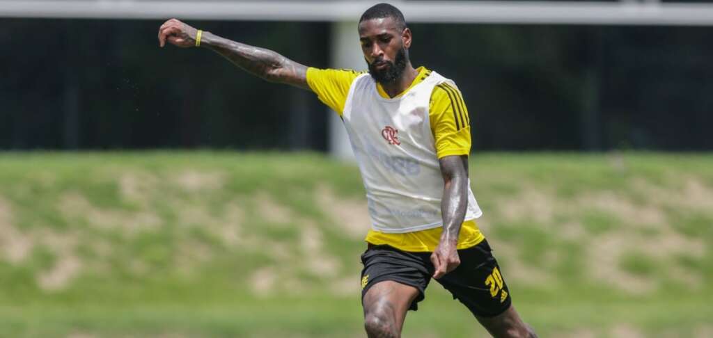 Flamengo planeja discutir renovação de Gerson após o Mundial