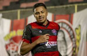 Guarani avalia situação de atacante antes de inscrevê-lo no Paulistão
