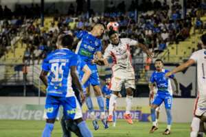 Marília 2 x 1 União São João - De virada e com um a mais, MAC vence e segue líder