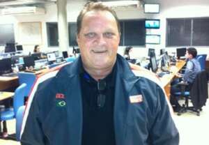 Luto! Acidente de carro mata narrador que ficou conhecido na ESPN