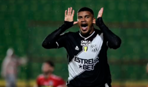 Jeh esclarece polêmica com torcida da Ponte Preta após foto na Neo Química Arena: 