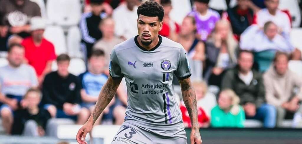 Internacional encaminha contratação de Juninho, ex-Palmeiras