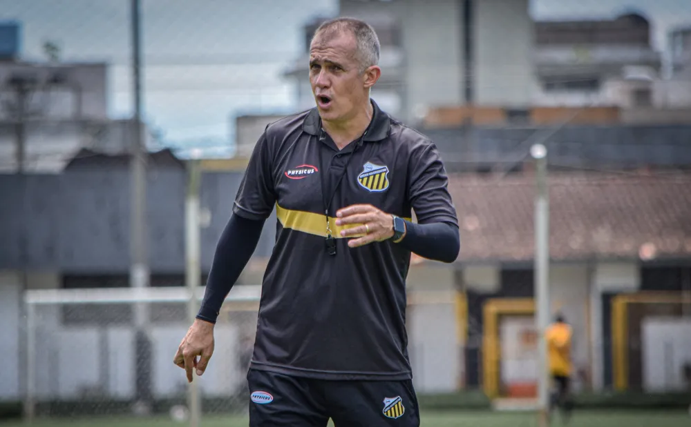 Eduardo Baptista comemora fim de tabu e mostra confiança em classificação do Novorizontino frente ao São Paulo 1 NOVORIZONTINO