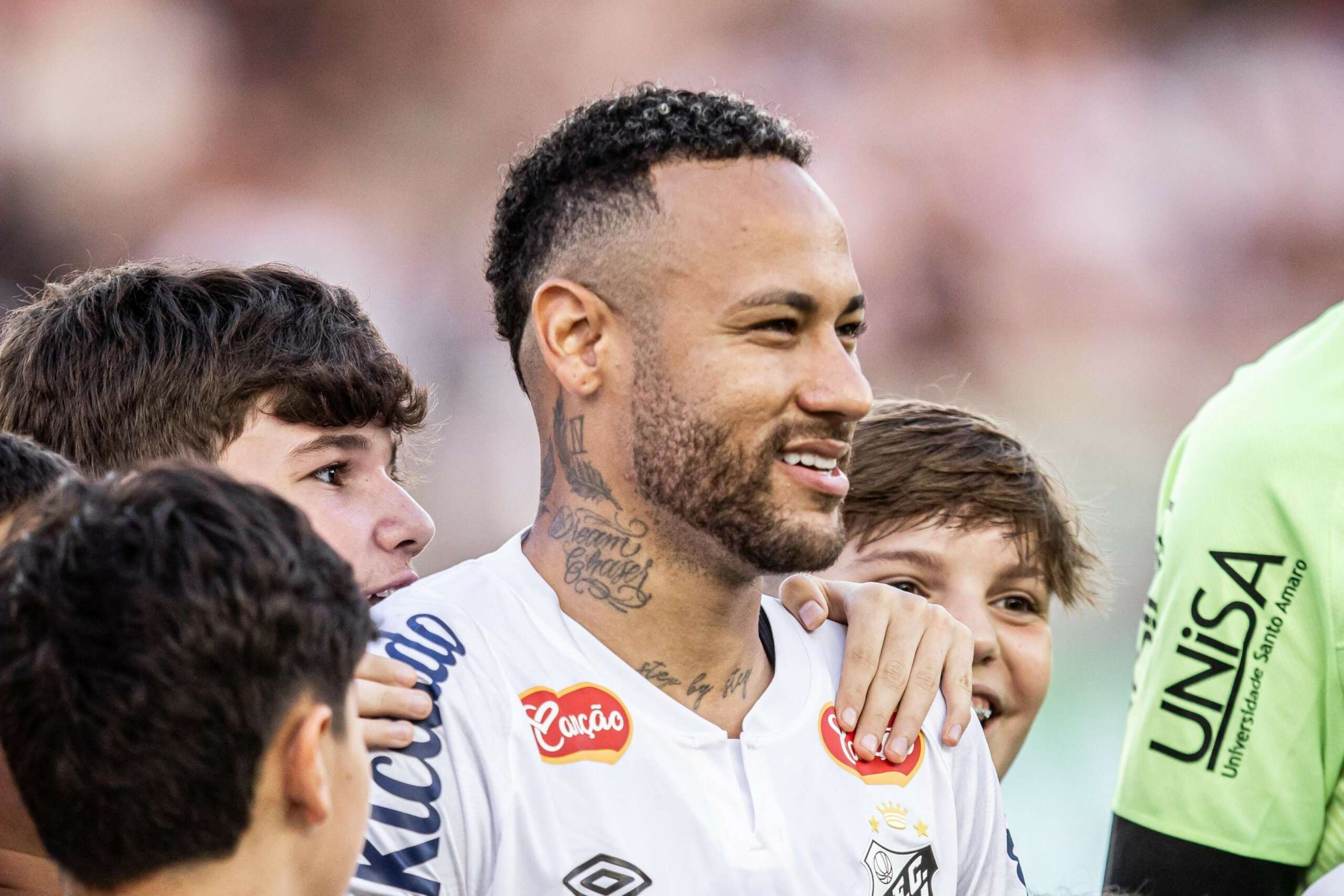 Neymar diz que Guardiola quase o levou para jogar no Bayern (Foto: Divulgação/Santos)