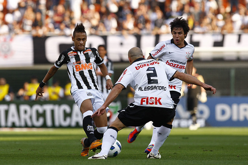 Neymar contra o Corinthians em 2011