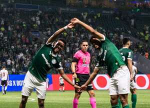 PAULISTÃO: São Bernardo garante classificação e Palmeiras segue vivo