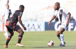 Treinador Alberto Valentim erra no tropeço da Ponte Preta