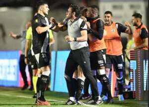 Eis o momento para a Ponte Preta ajustar o seu elenco