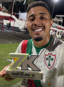 Rildo lamenta eliminação da Portuguesa no Paulistão: 