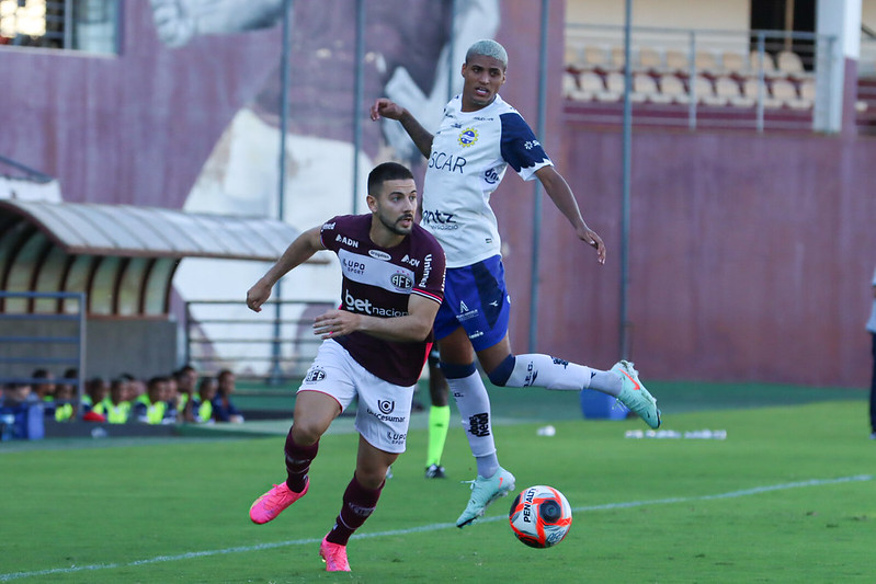 Sao Jose bate Ferroviaria na Serie A2