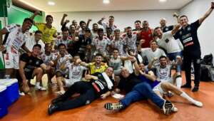 Humaitá-AC 0 (1) x (3) 0 Operário-PR - Fantasma avança no sufoco