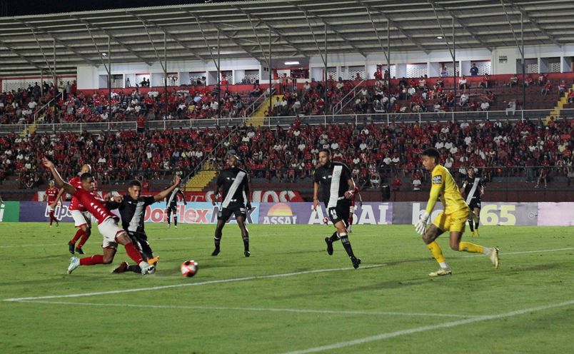 Noroeste 1 x 2 Ponte Preta - Vitória fundamental antes do dérbi! 2 Screenshot 19