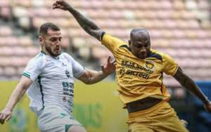 AMAZONENSE: Manaus e Amazonas empatam duelo de líderes; Manauara vence 1ª