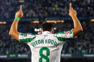 Palmeiras insiste e pode ter Vitor Roque por empréstimo