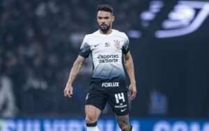 Raniele sofre lesão e desfalca o Corinthians na Libertadores e Paulistão