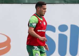 Red Bull Bragantino avança por volante do Palmeiras