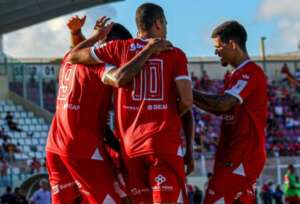 SERGIPANO: Sergipe goleia por 4 a 0 e avança à segunda fase