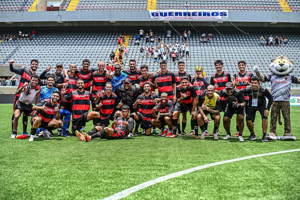 Oeste 1 x 0 Linense - Henry marca golaço decisivo na Arena Barueri 2 Oeste 1 x 0 Linense - Henry marca golaço decisivo na Arena Barueri (Foto: Divulgação/Oeste)