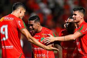 Velo Clube 2 x 2 Portuguesa - Jogo emocionante no Paulistão