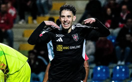 Vasco contrata Nuno Moreira