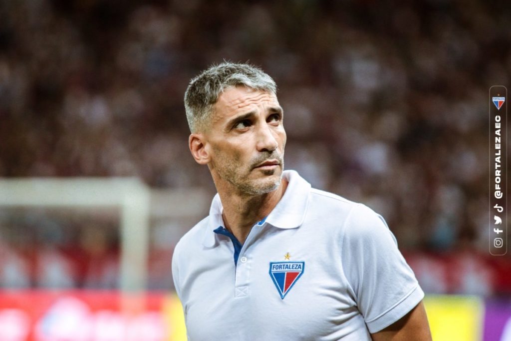 Vojvoda assume culpa por má fase do Fortaleza após três derrotas consecutivas 2 Vojvoda assume culpa por má fase do Fortaleza após três derrotas consecutivas (Foto: Mateus Lotif/FEC)