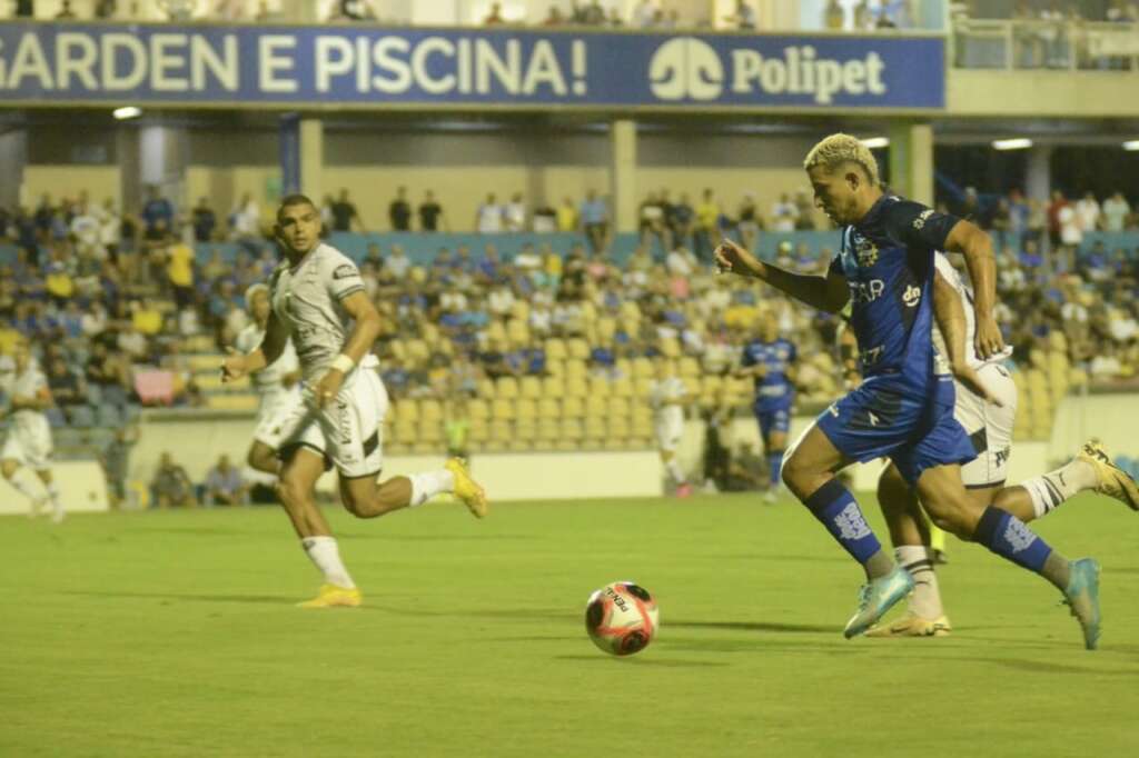 São José 0 x 1 Votuporanguense - CAV se recupera e encosta no G8 2 Votuporanguense bate Sao Jose na Serie A2 2