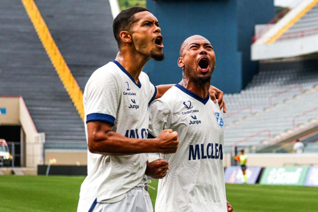 Paulistão Série A2: Meia do Taubaté celebra primeiro gol e enfatiza “crescente”