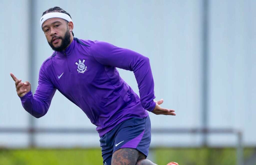 Memphis mostra projeto musical na Globo e diz que gostaria de estender vínculo com Corinthians