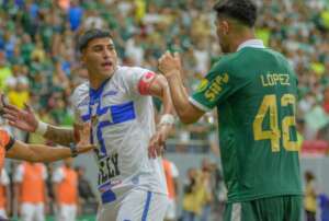 Paulistão: Empate heroico renova esperança do Água Santa