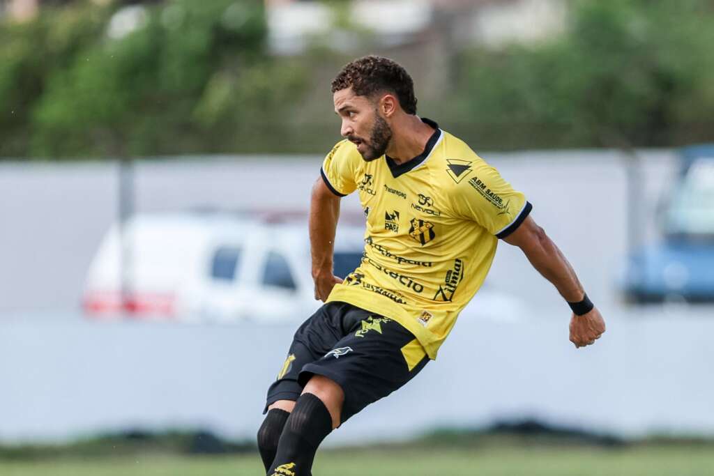Paraense: Com classificação garantida, Castanhal mira vitória contra o Paysandu 2 Paraense: Com classificação garantida, Castanhal mira vitória contra o Paysandu (Foto: Genilson Gomes)