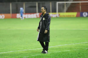 Criciúma encerra jejum e Zé Ricardo projeta clássico decisivo contra o Avaí