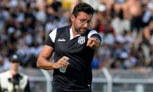 Erro de estratégia foi determinante para o Dérbi 209