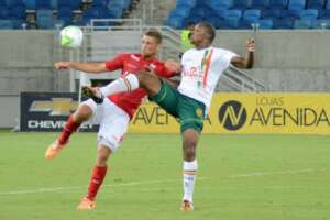 Sampaio Corrêa-MA x América-RN - Duelo de opostos no Grupo B da Copa do Nordeste