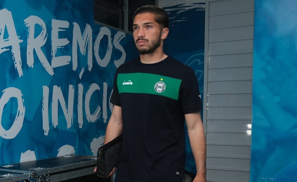 Coritiba encerra contrato de Andrey e atleta está livre no mercado (Foto: JP Pacheco/Coritiba)