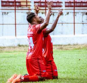 Itapirense 2 x 0 União Suzano - Esportiva vence a primeira em casa e segue no G8